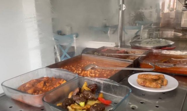 İhtiyaç sahipleri için "askıda yemek" projesi başlattı