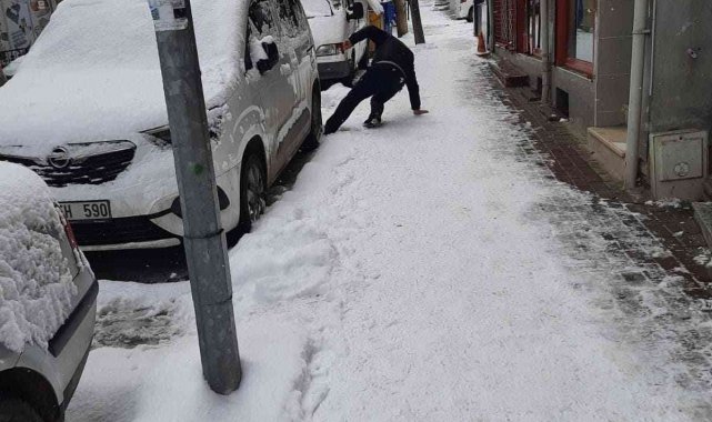 İl Başkanı Yıldırım'dan Bilecik Belediyesi'ne ulaşım eleştirisi