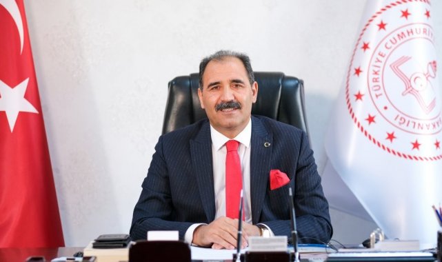 İl Milli Eğitim Müdürü Gün: "Tüm öğrencilerimizin yarıyıl tatilinde bol bol kitap okumasını, kış ayının güzelliklerinin farkına vararak doğayla, çevreyle bütünleşerek tatilini geçirmesini temenni ediyorum"