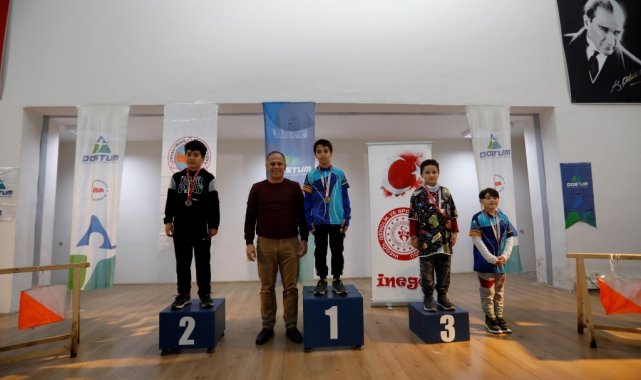 İl şampiyonasını 7 kupa 25 madalya ile tamamladılar