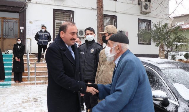 İliç Kaymakamı Demirkol görevine başladı