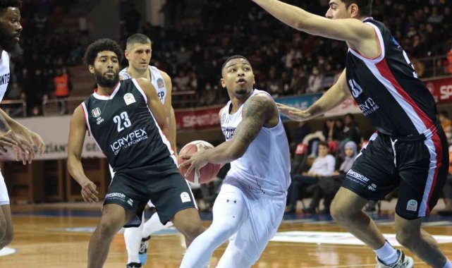 ING Basketbol Süper Ligi: Gaziantep Basketbol: 82 - Beşiktaş: 77
