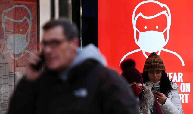 İngiltere'de 426 kişide Omicron'un alt mutasyonu tespit edildi