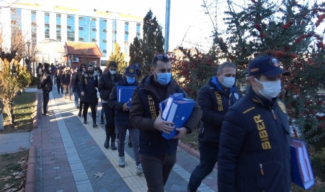 İnternet dolandırıcılarına 10 ilde eşzamanlı operasyon: 12 gözaltı