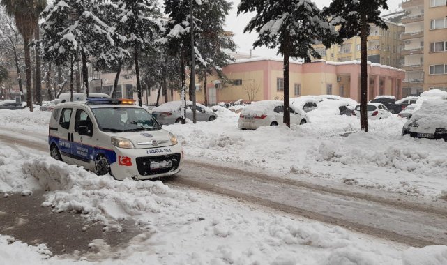 İslahiye'de yoğun kar yağışı