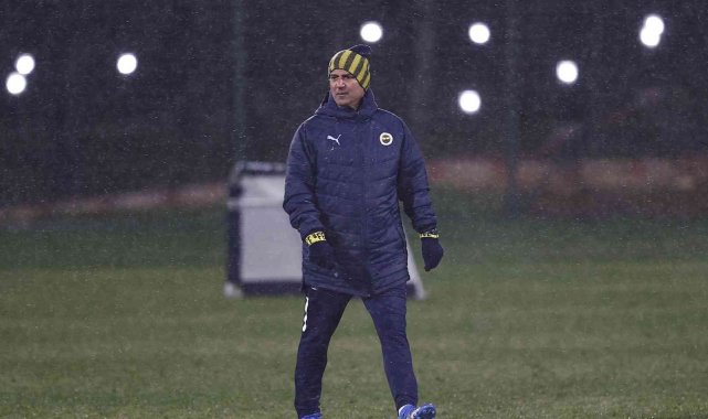 İsmail Kartal: "Burada her şeyi tam tersine çevirebilecek bir oyuncu grubumuz var"