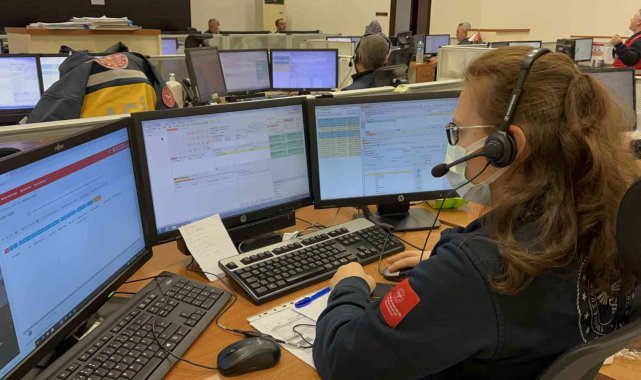 Isparta'da 112 Acil Çağrı Merkezi, 2021 yılında 298 bin 644 kez gereksiz meşgul edildi