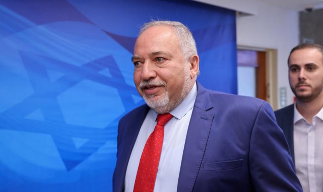 İsrail'de bir bakan daha Covid-19'a yakalandı