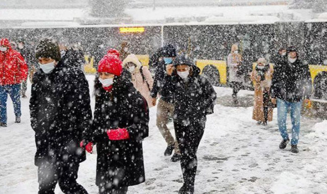 İstanbul’daki kar esaretinde son durum! Araçlarımızı bulunduğu yerden kaldıralım!