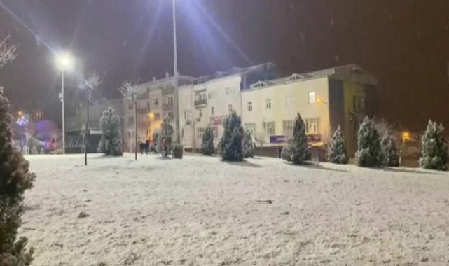 İstanbul'da kar etkili olmaya başladı