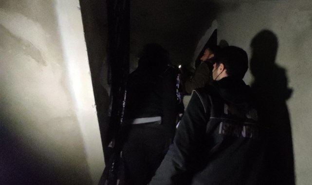 İstanbul'da şafak vakti helikopter destekli narkotik operasyonu gerçekleştirildi