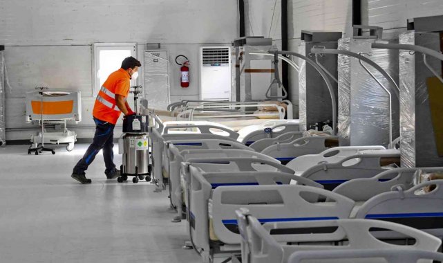 İtalya&#039;da son 24 saatte 101 bin 762 yeni vaka