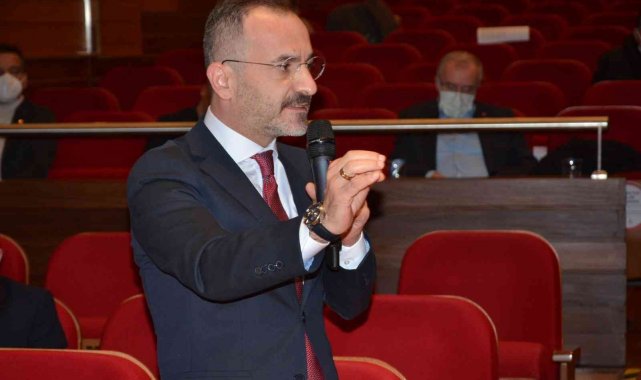 İzmir Büyükşehir Belediye Meclisi'nde çiftçilere bedava elektrik önergesi reddedildi