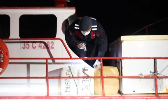 İzmir merkezli 11 ilçedeki zehir operasyonuna 16 tutuklama