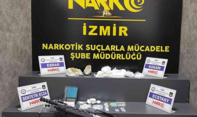 İzmir polisi torbacılara göz açtırmıyor: 10 tutuklama