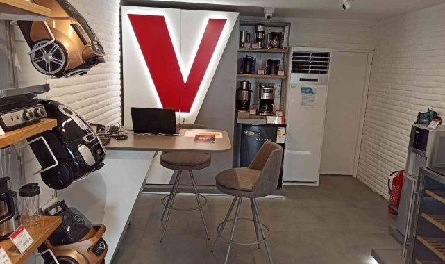 İzmir&#039;in yeni Vestel Ekspres&#039;i Çankaya Konak&#039;ta açıldı