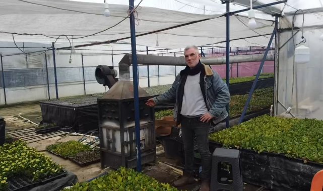 İzmirli çiçekçiler zirai don nöbetinde