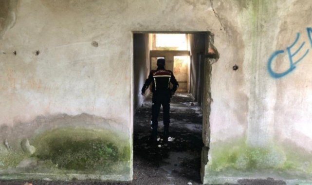 Jandarma 70 litre sahte içki ele geçirdi