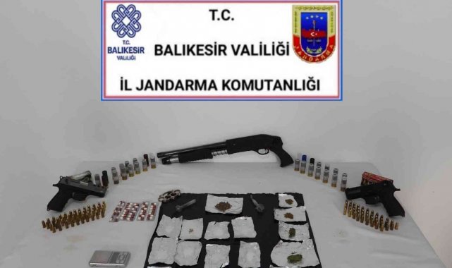 Jandarma'dan uyuşturucu satıcılarına geçit yok