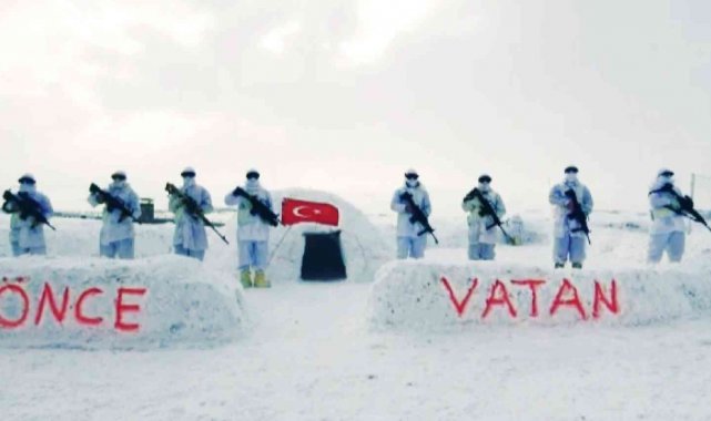 Jandarmadan dondurucu soğukta dosta güven düşmana korku mesajı