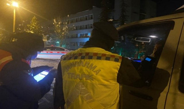 Jandarmadan &quot;Düzensiz Göçle Mücadeleye Yönelik Huzur&quot; Uygulaması