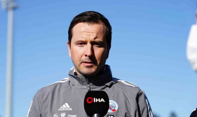 Julien Stephan: "Burak Yılmaz ve Zeki Çelik'i takımımda görmek isterdim"