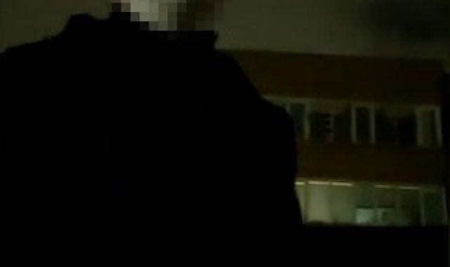 Kadıköy'de stad çevresinde değnekçilik yapan şahıslar yakalandı