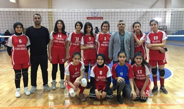 Kahta Şehit Medet Mat Ortaokulu Adıyaman'ı temsil edecek