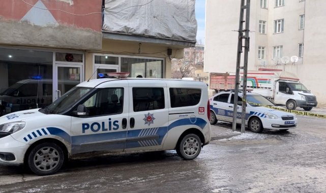 Kahvehanede silahlı kavga: 2 yaralı