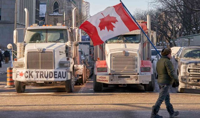 Kanadalı kamyoncular aşı karşıtı protestolarına devam ediyor