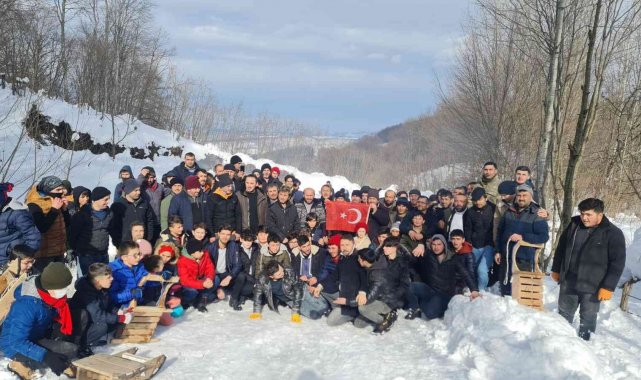 Kar yağışı eğlenceye dönüştü