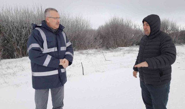 Karacabey Belediyesi yoğun kar yağışına karşı teyakkuza geçti