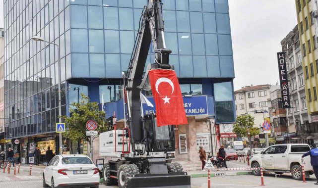 Karacabey Belediyesi'nin araç filosu güçleniyor