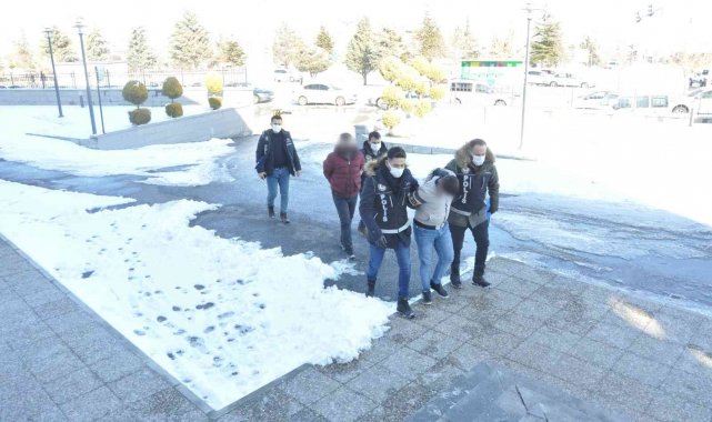 Karaman'da 2 kişi uyuşturucudan tutuklandı