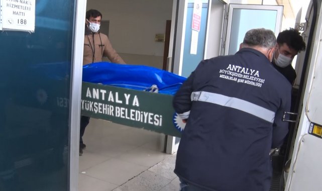 Karbonmonoksit gazından zehirlenen anne ve bebeğin cenazeleri aileye teslim edildi