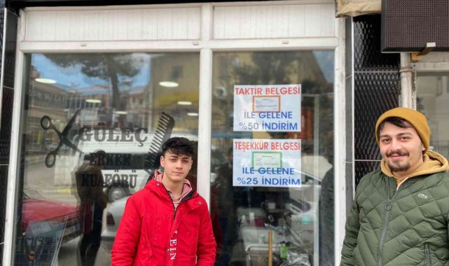 Kargı'lı berberden başarılı öğrencilere karne indirimi