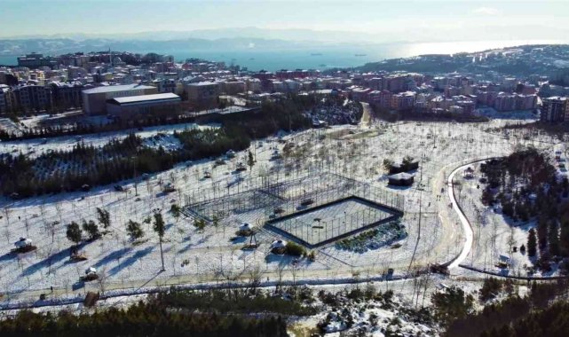 Karla kaplanan Tatlıkuyu Vadisi havadan görüntülendi