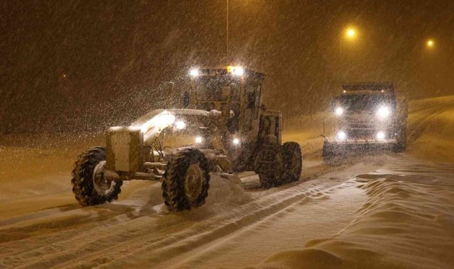 Karla mücadele gece boyu devam etti
