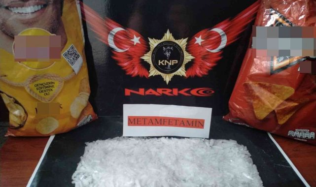 Kars'ta uyuşturucuyu cips paketine sakladılar