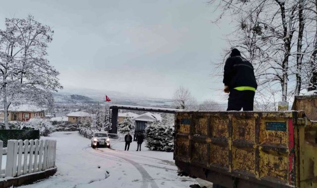 Kartepe Belediyesi kar mesaisinde