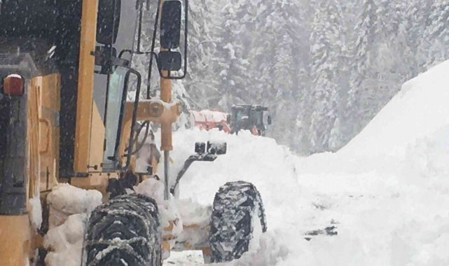 Kastamonu'da 612 köy yolu ulaşıma kapandı