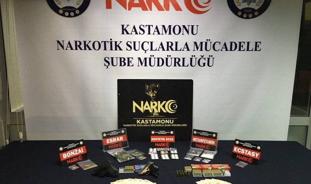 Kastamonu'da uyuşturucu operasyonu: 3 gözaltı