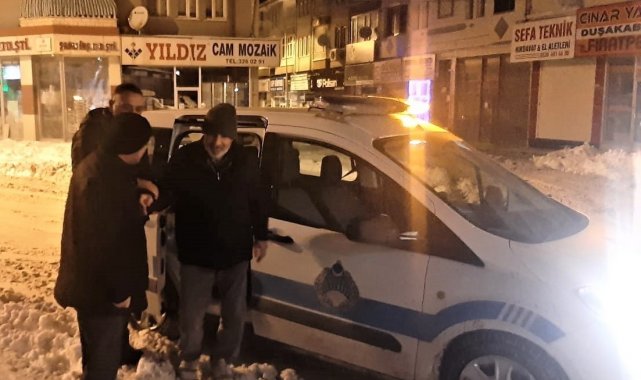 Kayıp alzheimer hastasını zabıta ekipleri buldu