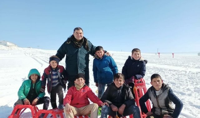 Kaymakam Balcı, çocuklarla karın keyfini çıkardı