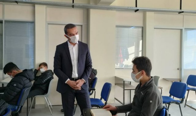 Kaymakam Çiçek, &quot;Kitap okumak, okuduğunuzu anlamak öğrenmenin en iyi yoludur&quot;