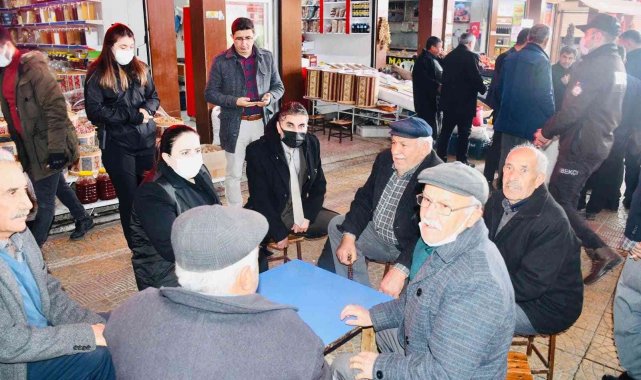 Kaymakam Demir, esnaflarla bir araya geldi