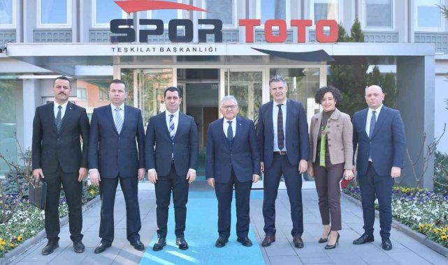 Kayseri&#039;ye 10 milyon TL&#039;lik spor yatırımı