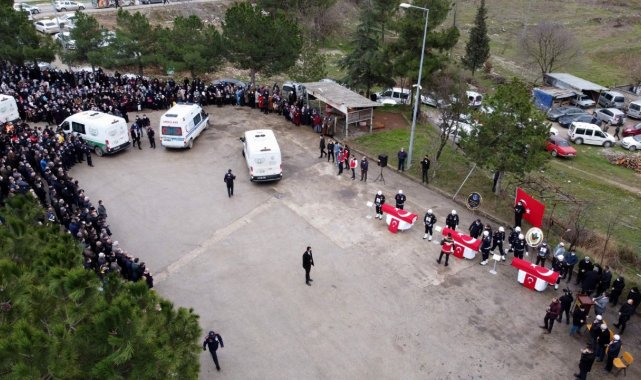 Kazada ölen itfaiye erleri için memleketlerinde de tören düzenlendi