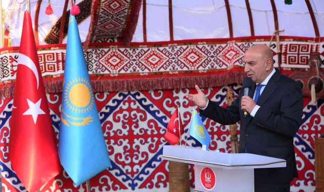 Keçiören Belediye Başkanı Altınok&#039;tan Kazakistan&#039;a birlik çağrısı
