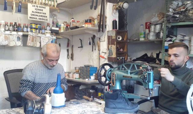 Kendi çırağını kendisi yetiştiriyor